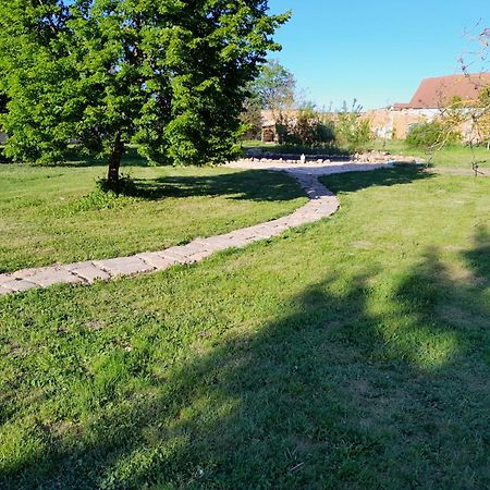 Dvur Dolenec Apartman Rohoznice  Kültér fotó